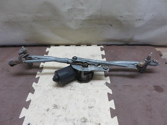 【中古】中古部品 VW ルポ 6XAUA フロントワイパーモーター 【3330380100-001368586461600】