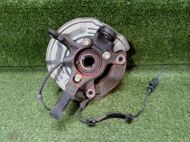 【中古】中古部品 ワゴンR MH55S 右フロントナックルハブ 【3260300000-240914000144310】 2