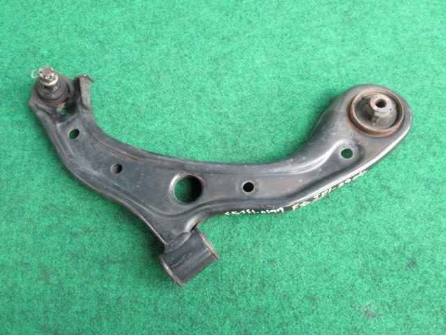 【中古】中古部品 N−BOX JF1 右フロントロアアーム 【3540020100-000006090251720】