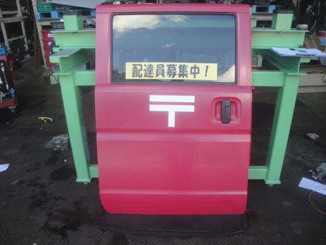 【中古】中古部品 エブリィ DA17V 右リアドア 【3100430000-240917000113300】