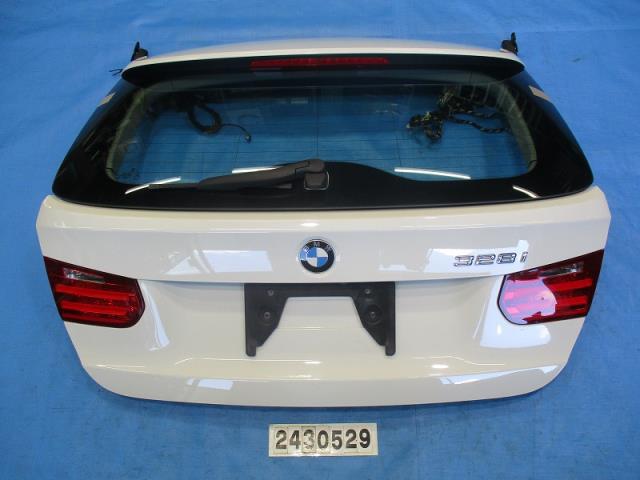 【中古】中古部品 BMW 3シリーズ 3A20 バックドア 【3310040100-000243052915800】