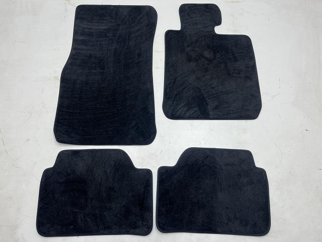 【中古】中古部品 BMW 1シリーズ 1A16 フロアマット 【3310070100-0000Y0756777450】