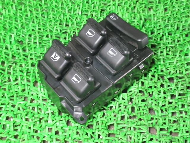 【中古】中古部品 ミラアヴィ L260S パワーウインドウスイッチ 【3330540100-240918000261900】