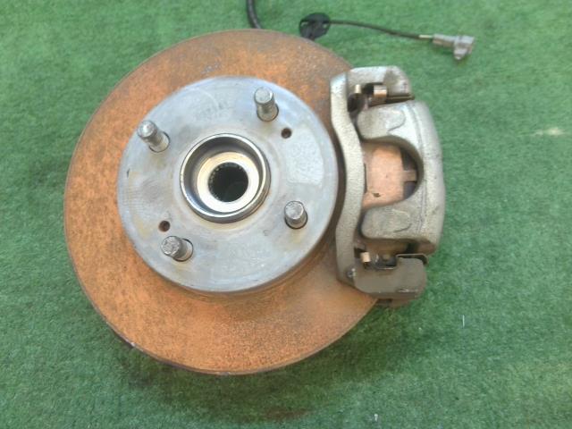 【中古】中古部品 ワゴンR MH34S 右フロントナックルハブ 【3260240000-240919000344310】