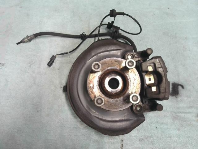 【中古】中古部品 デイズ B21W 右フロントナックルハブ 【3310200100-000021190944310】