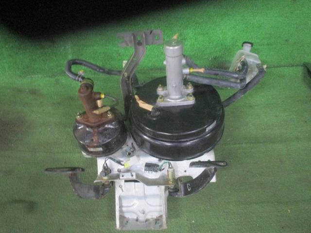 【中古】中古部品 シビリアン AHW41 ブレーキマスター 【3500080000-240601000347160】