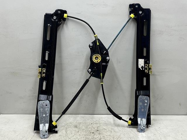 【中古】中古部品 VW シャラン 7NCAV 右リアドアレギュレータ・モーター 【3310070100-000090762113320】