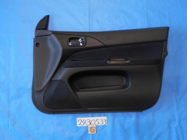 【中古】中古部品 ランサー CT9A 右フロントドアトリム 【3310040100-000243053313150】