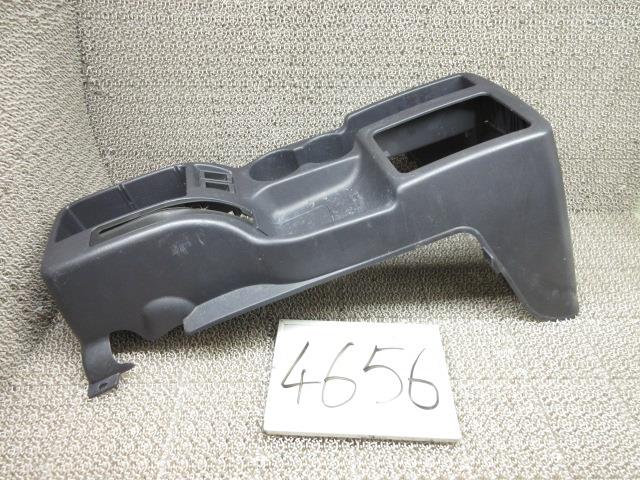 【中古】中古部品 サンバー TT2 コンソールボックス 【3500170000-241004500877100】
