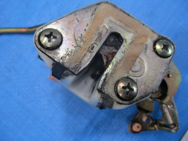 【中古】中古部品 RX−7 FC3C 右フロントドアロックソレノイド 【3310040100-000243055464550】
