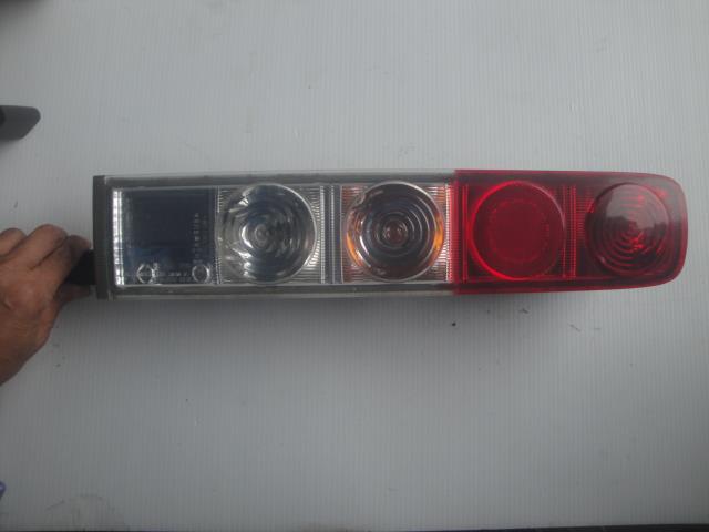 【中古】中古部品 キューブ BZ11 右テールランプ 【3100430000-241008000215500】