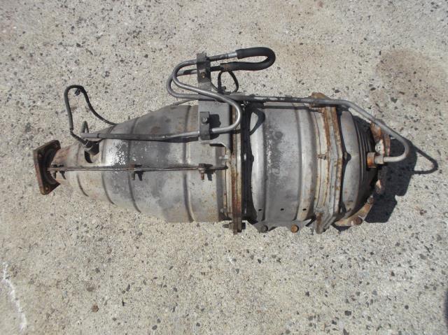 【中古】中古部品 エルフ NKR81GN 触媒 【3310010100-241009500122400】