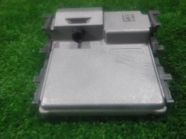 【中古】中古部品 ヤリス MXPA15 カメラ 【3330420100-241001000215850】