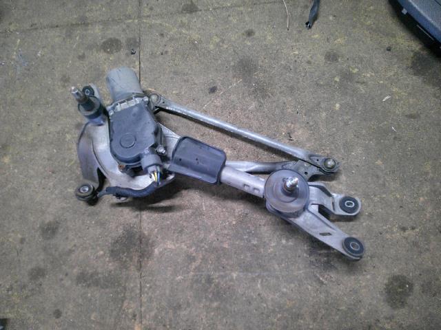 【中古】中古部品 ステップワゴン RK1 フロントワイパーモーター 【3310410000-000243042261600】