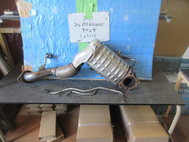 【中古】中古部品 アテンザ GJ2FW 触媒 【3310220100-240923000122400】