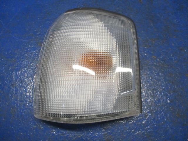 【中古】中古部品 クラウン TSS10 左クリアランスランプ 【3310270100-000014302111100】