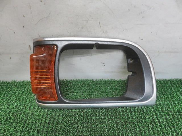 【中古】中古部品 ミニキャブ U42T 右クリアランスランプ 【3330380100-211001001411000】