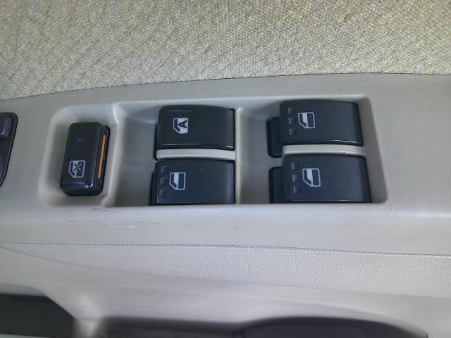 【中古】中古部品 ムーヴ L175S パワーウインドウスイッチ 【3340030100-019819600061901】