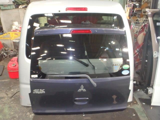 【中古】中古部品 eKワゴン B11W バックドア 【3331010800-000022652915800】