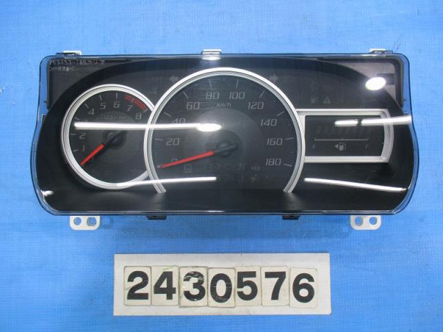 【中古】中古部品 ルーミー M900A スピードメーター 【3310040100-000243057661400】