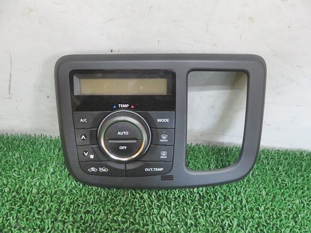 【中古】中古部品 モコ MG33S A/Cスイッチパネル 【3330380100-001675118760900】