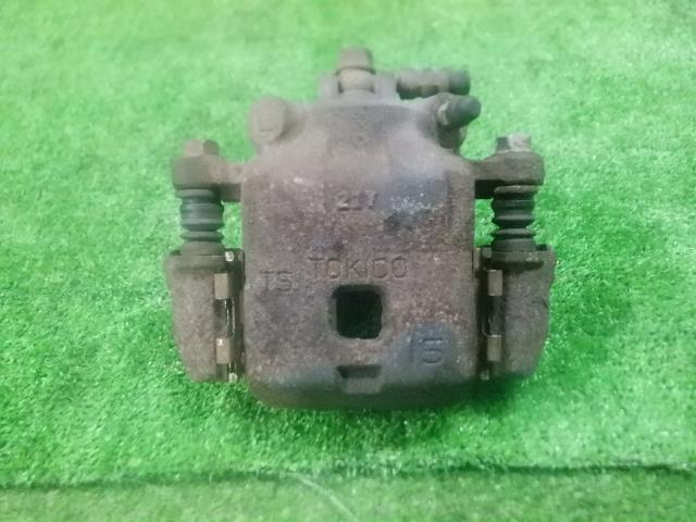 【中古】中古部品 デリカD2 MB15S 左フロントキャリパー 【3330420100-241018000144360】