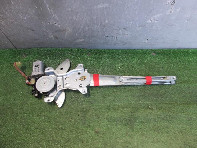 【中古】中古部品 テリオスキッド J111G 右フロントドアレギュレータ・モーター 【3330560100-241024000413120】