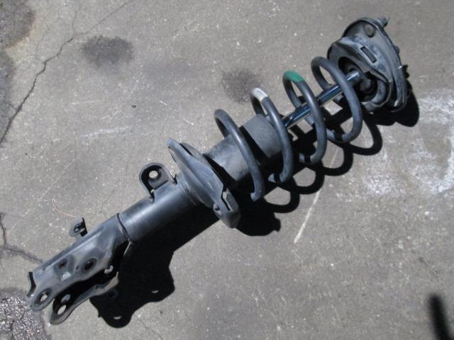 【中古】中古部品 ステップワゴン RG1 右フロントストラット 【3540020100-000006103850110】
