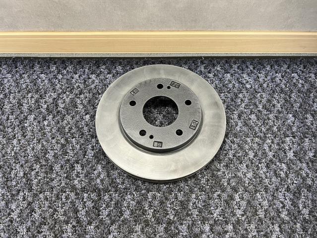 【中古】中古部品 パジェロミニ H58A 右フロントディスクローター(大型車用) 【3330440100-241028000344750】