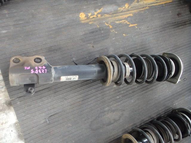 【中古】中古部品 エッセ L235S 左フロントストラット 【3331010800-000022672950200】