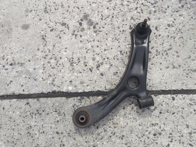 【中古】中古部品 モコ MG33S 左フロントロアアーム 【3310010100-241105500251740】