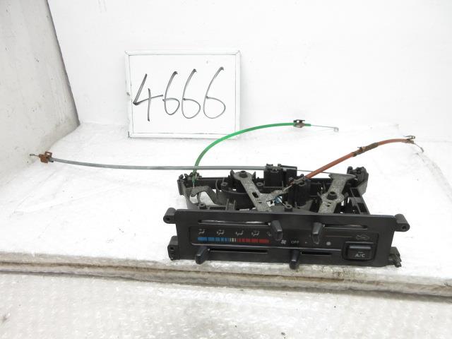 【中古】中古部品 ハイゼット S200P A/Cスイッチパネル 【3500170000-241107500360900】