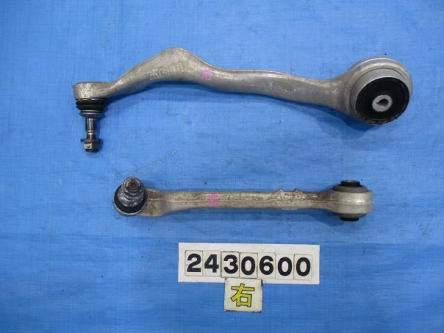 【中古】中古部品 BMW 3シリーズ 3D20 右フロントロアアーム 【3310040100-000243060051720】