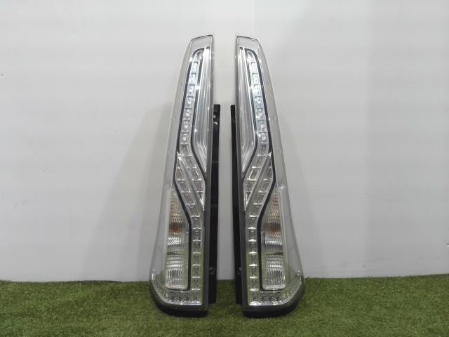 楽天市場】セレナ c26 ledテール 純正の通販 楽天市場】セレナ c26 ledテール 純正の通販