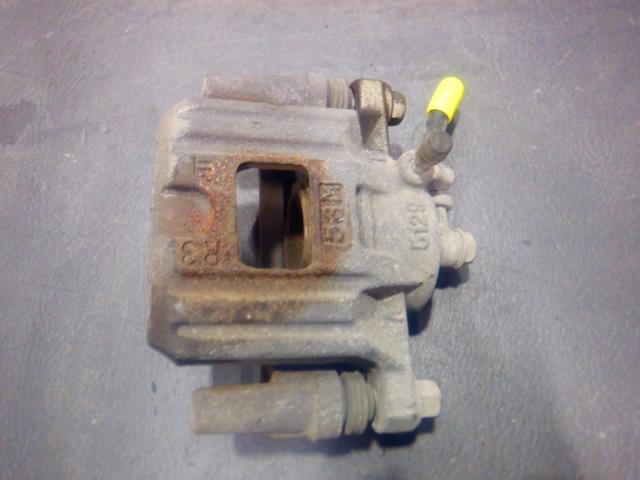 【中古】中古部品 デイズ B21W 右フロントキャリパー 【3340140100-000024231944330】