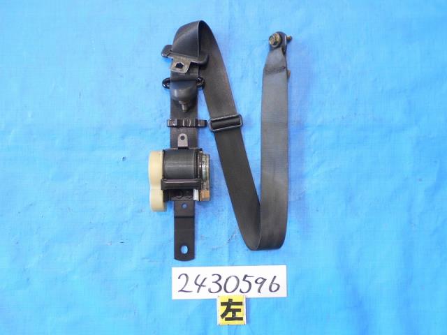 【中古】中古部品 グロリア VUY30 シートベルト 【3310040100-000243059677151】