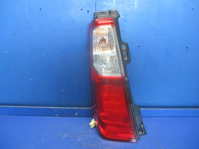 【中古】中古部品 ワゴンR MH34S 左テールランプ 【3310270100-000014507315600】