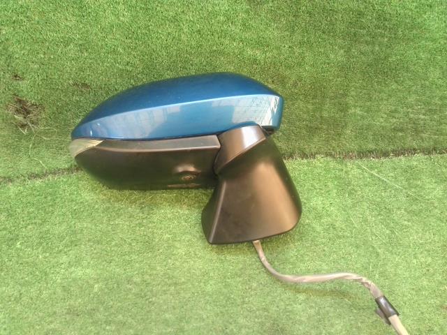 【中古】中古部品 シエンタ NHP170G 右サイドミラー 【3260240000-241119000413500】