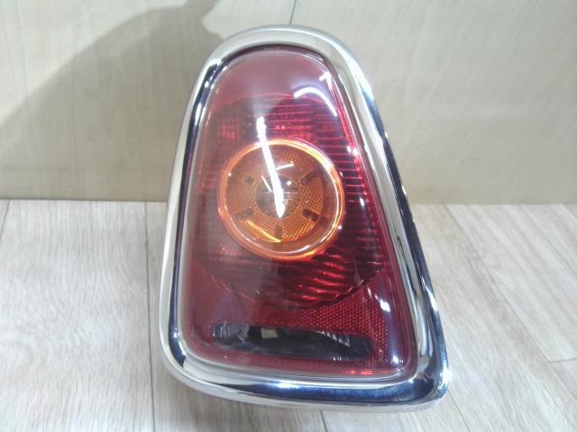 【中古】中古部品 BMW ミニ MF16 左テールランプ 【3310390100-241119001415600】