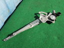 【中古】中古部品 シエンタ NHP170G 左フロントドアレギュレータ・モーター 【3540020100-000006111413220】