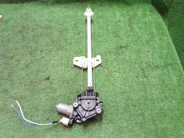 【中古】中古部品 フィット GP5 右リアドアレギュレータ・モーター 【3260240000-241125000313320】