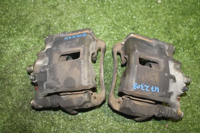 【中古】中古部品 ステップワゴン RG1 左フロントキャリパー 【3330950100-000047230844360】