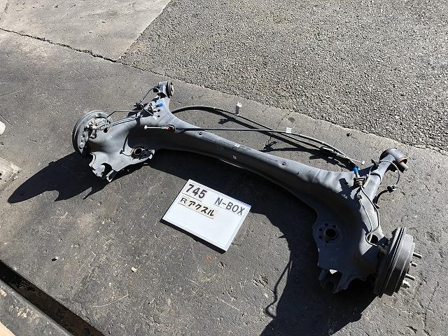 【中古】中古部品 N−BOX JF3 リアアクスルビーム 【3330160100-000024074553500】