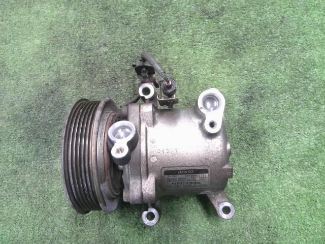 【中古】中古部品 MRワゴン MF33S A/Cコンプレッサー 【3310200100-000021241460700】