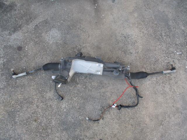 【中古】中古部品 VW ゴルフ ステアリングギアボックス 【3310190100-000244012143200】
