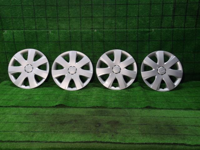 【中古】中古部品 ムーヴ L185S ホイールキャップ 【3330420100-241204000247220】