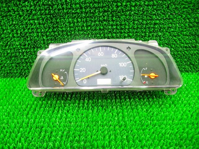 【中古】中古部品 エブリィ DA52V スピードメーター 【3330210100-000036196261400】