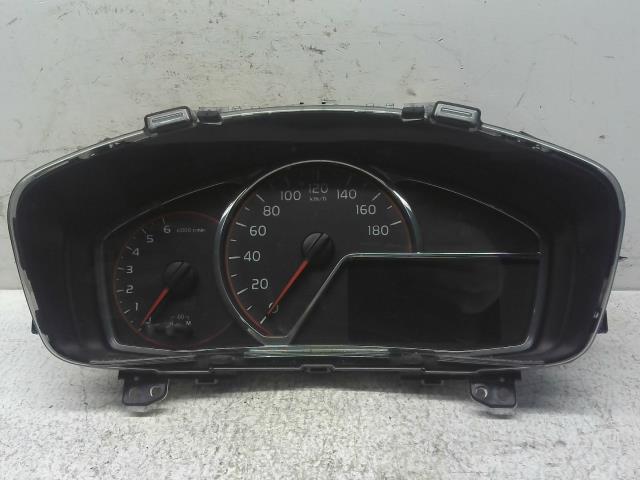 【中古】中古部品 カローラフィールダー NKE165G スピードメーター 【3310160100-000004406861400】