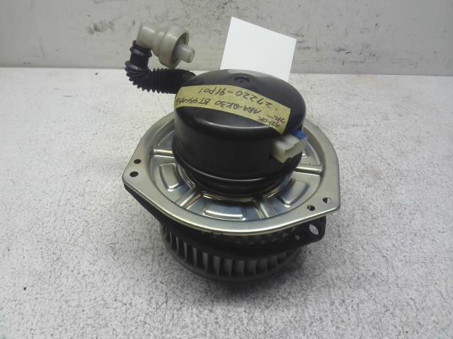 【中古】中古部品 クルー QK30 ヒーターブロアモーター 【3310160100-000004406667900】