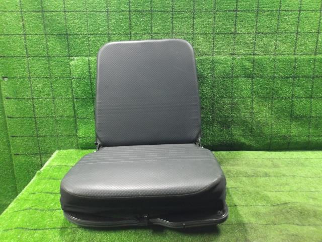 【中古】中古部品 ハイゼット S510P アシスタントシート 【3330420100-241210000170600】